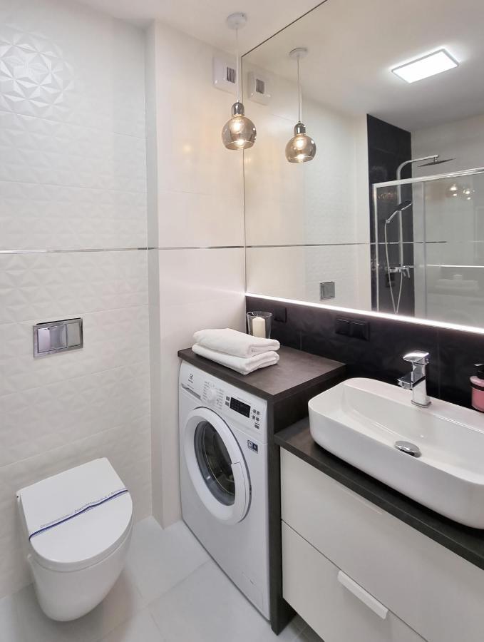 Apartament Alabaster - Basen, Sauna, Jacuzzi, Silownia, Restauracja - 365Pam Kołobrzeg Buitenkant foto